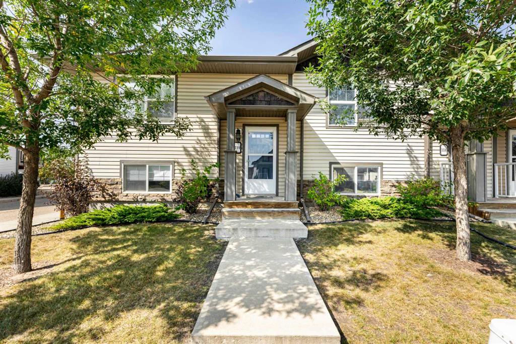 Picture of 119 Redwood Boulevard  , Springbrook Real Estate Listing