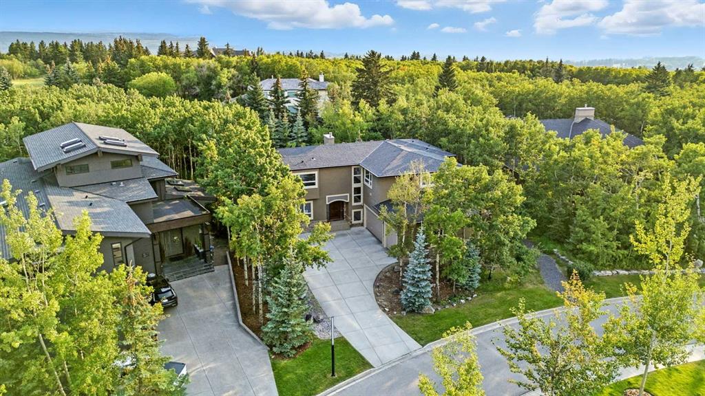 Picture of 62 Posthill Drive SW, Calgary Real Estate Listing