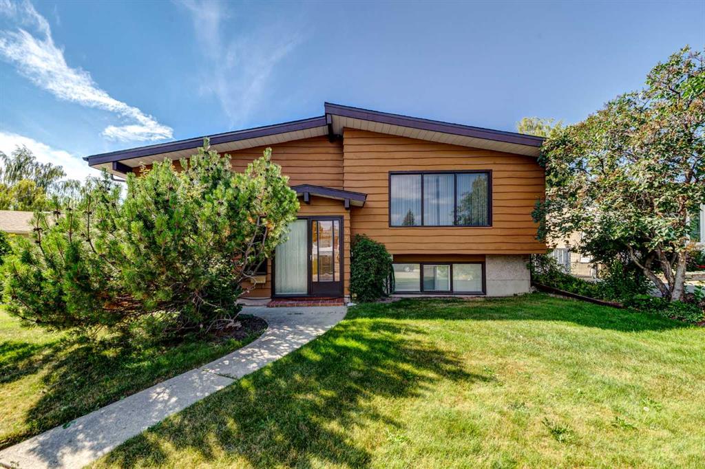 Picture of 923 Middleton Drive NE, Calgary Real Estate Listing