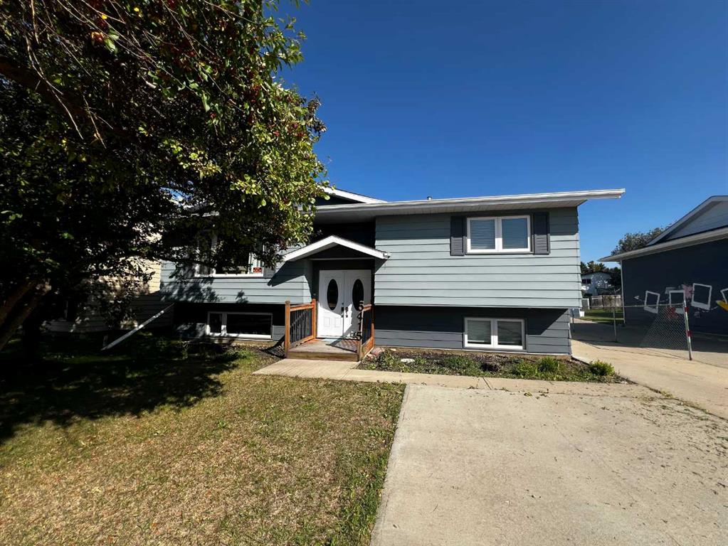 Picture of 5415 46 Street , Valleyview Real Estate Listing