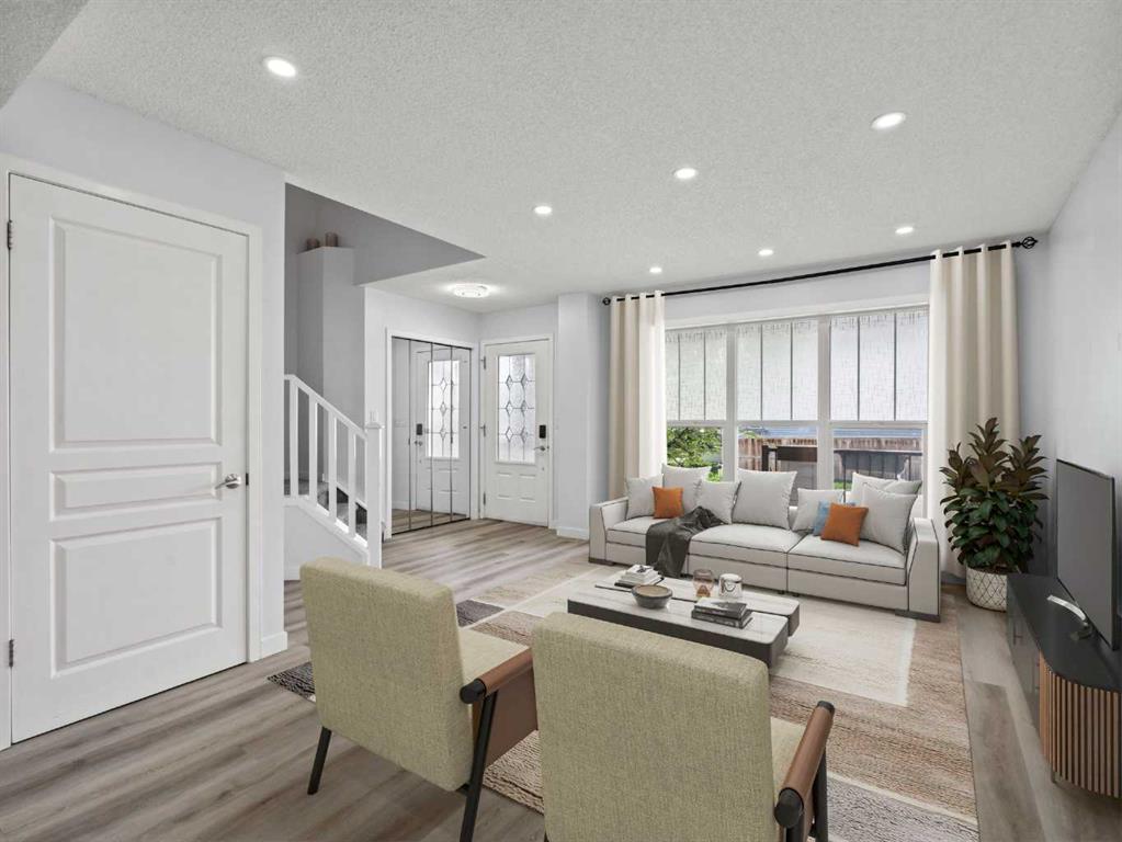 Picture of 1322 New Brighton Park SE, Calgary Real Estate Listing