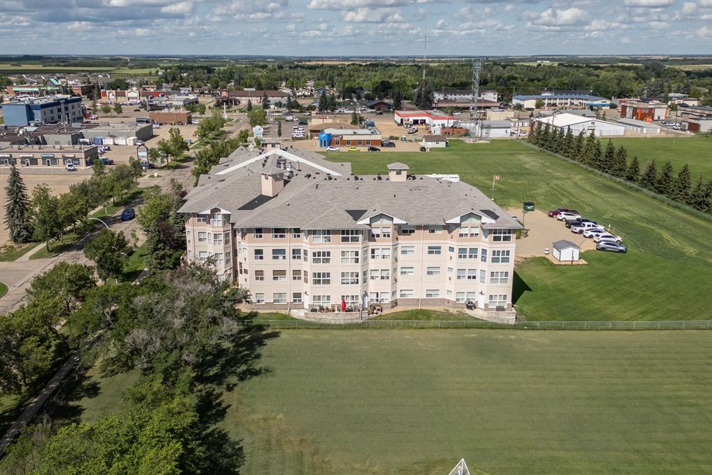 Picture of 311, 4623 65 Street , Camrose Real Estate Listing