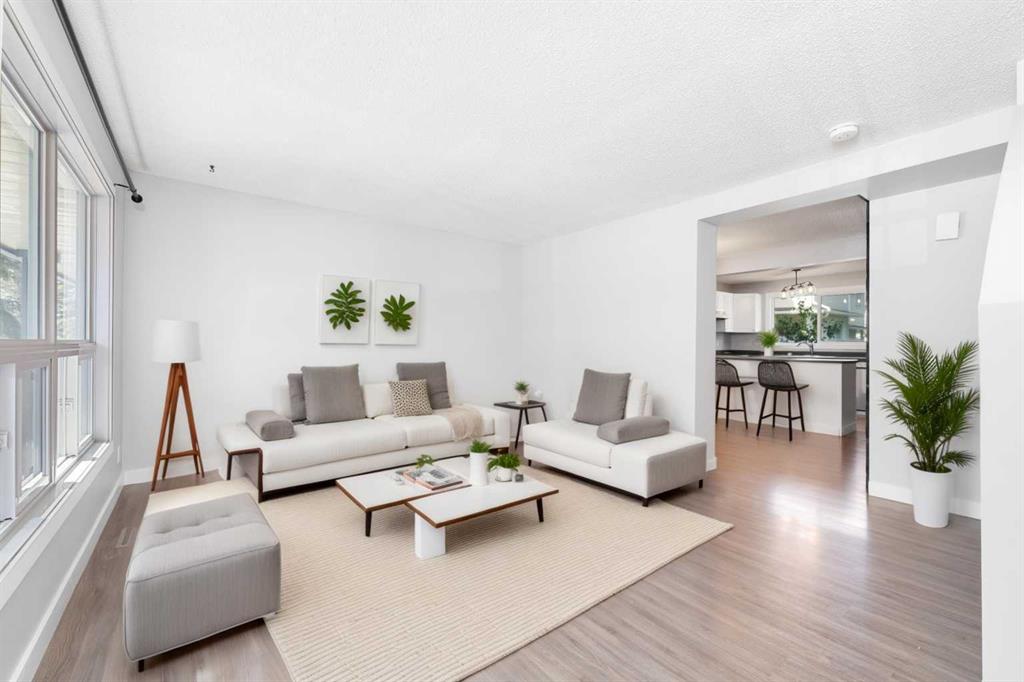 Picture of 142 Woodmont Terrace SW, Calgary Real Estate Listing