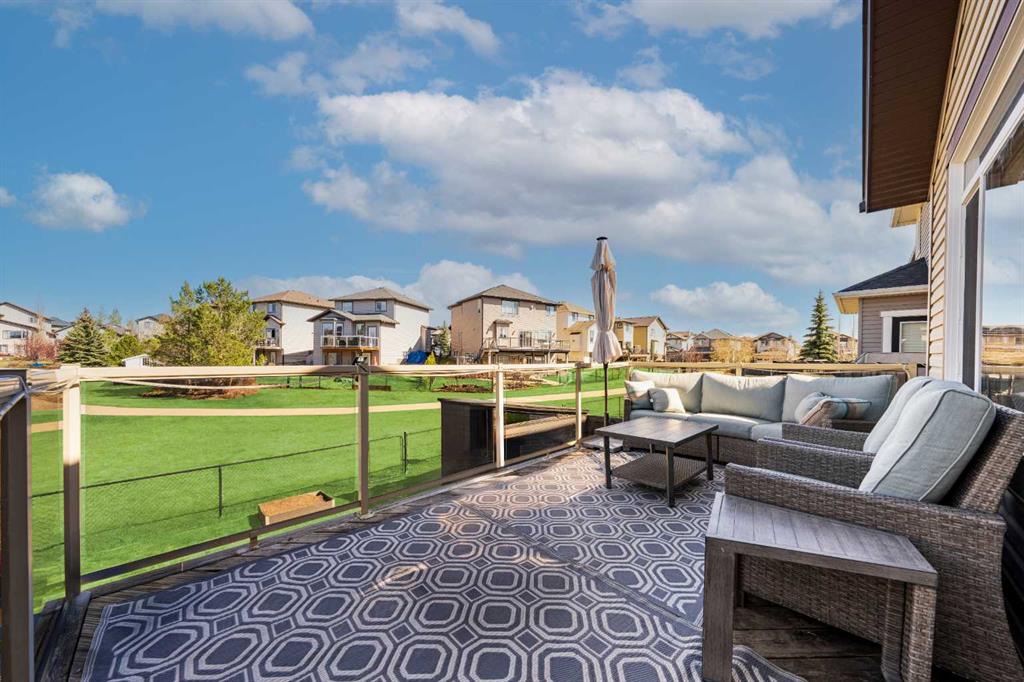 Picture of 178 Prairie Springs Crescent SW, Airdrie Real Estate Listing