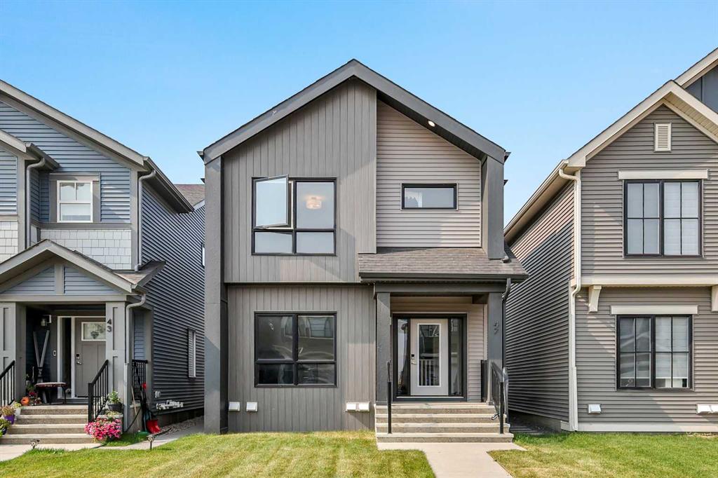 Picture of 47 Finch Gardens SE, Calgary Real Estate Listing