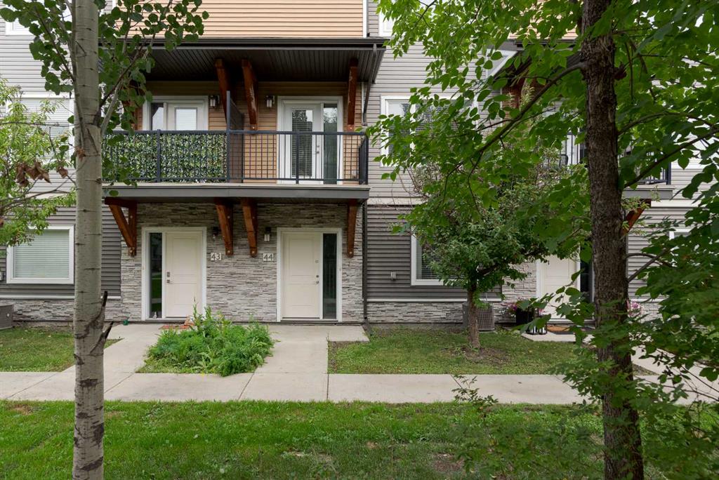 Picture of 44, 141 Fontaine Crescent , Fort McMurray Real Estate Listing