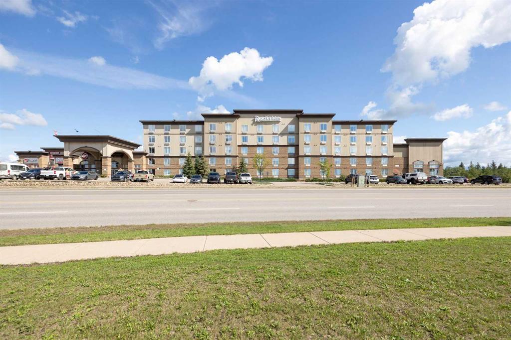 Picture of 5, 435 Gregoire Drive , Fort McMurray Real Estate Listing