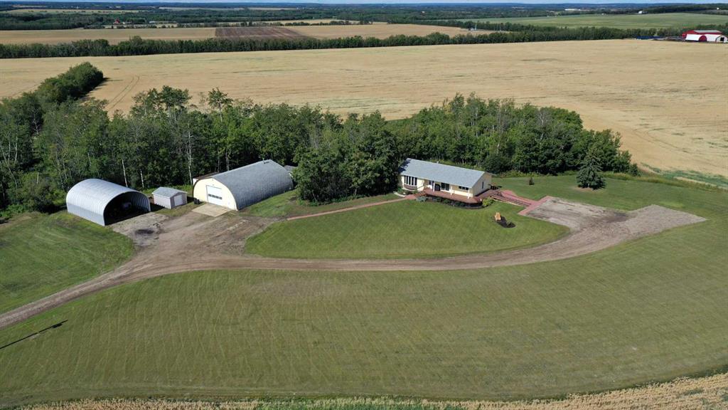 Picture of 103048 725 Township , Rural Grande Prairie No. 1, County of Real Estate Listing