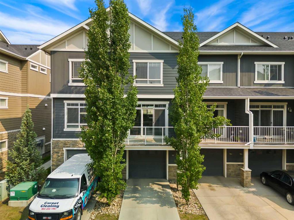 Picture of 1561 Symons Valley Parkway NW, Calgary Real Estate Listing
