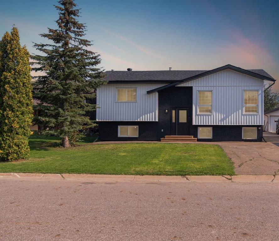 Picture of 280 Beaton Place , Fort McMurray Real Estate Listing
