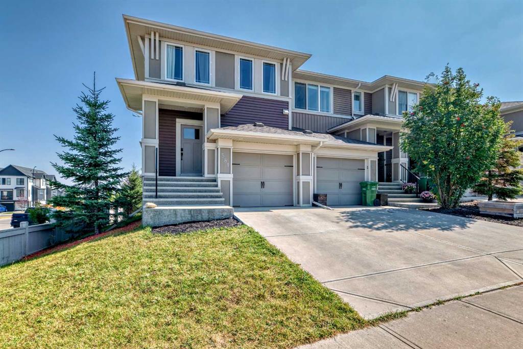 Picture of 581 Hillcrest Road SW, Airdrie Real Estate Listing