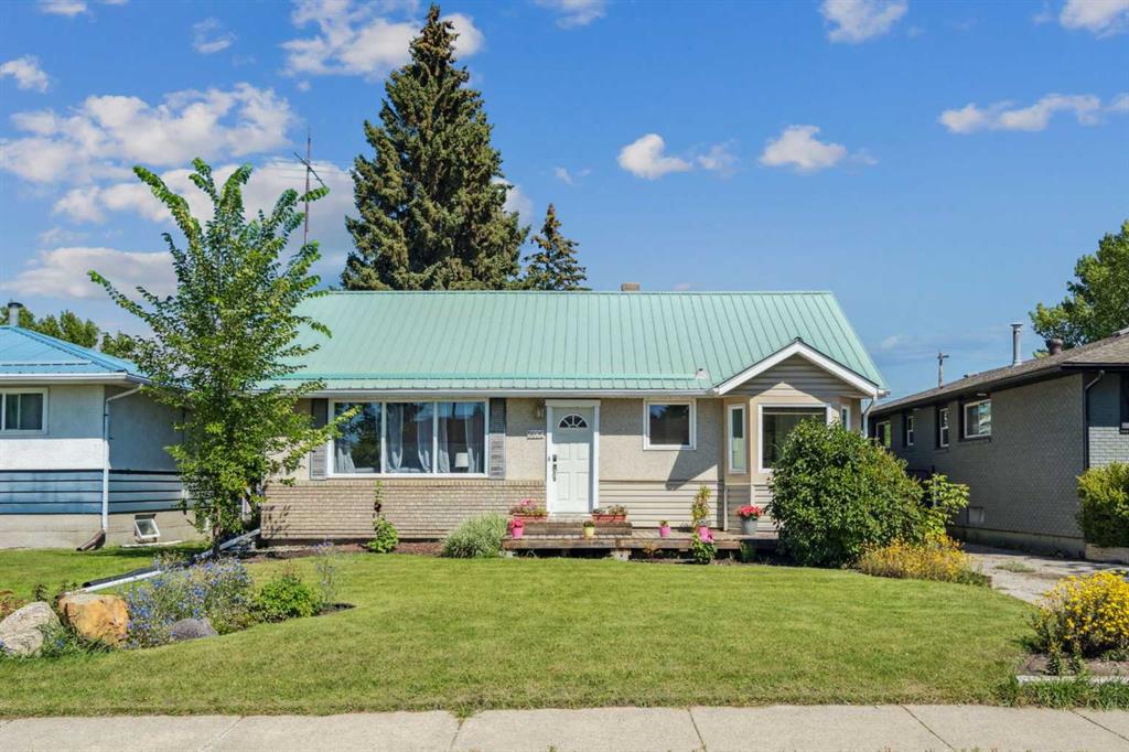 Picture of 5606 50 Street , Olds Real Estate Listing