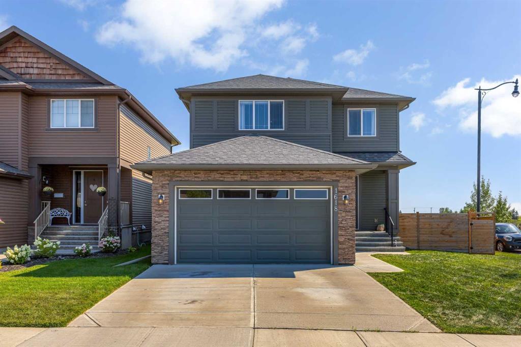 Picture of 1618 Monteith Drive SE, High River Real Estate Listing