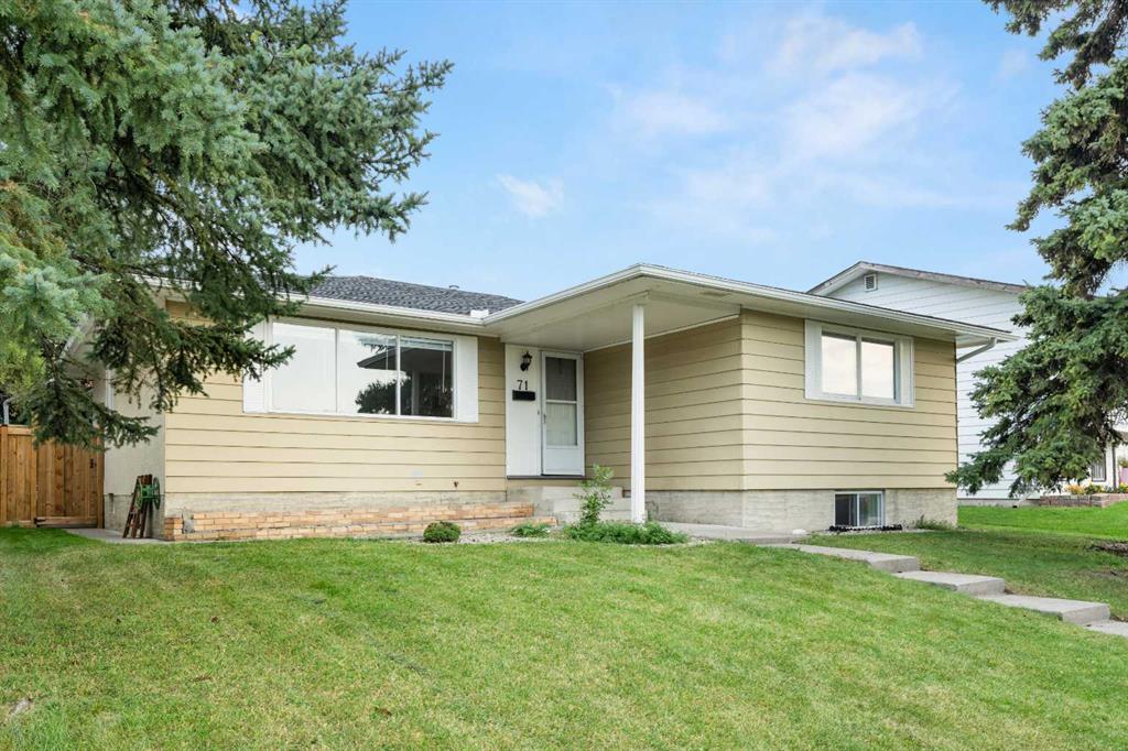Picture of 71 Queen Alexandra Close SE, Calgary Real Estate Listing