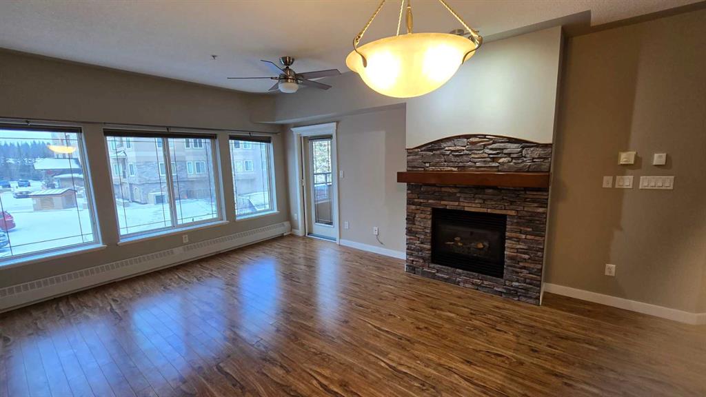 Picture of 240, 20 Discovery Ridge Close SW, Calgary Real Estate Listing