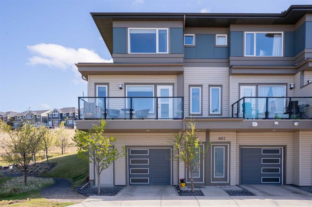 Picture of 808, 501 River Heights Drive , Cochrane Real Estate Listing