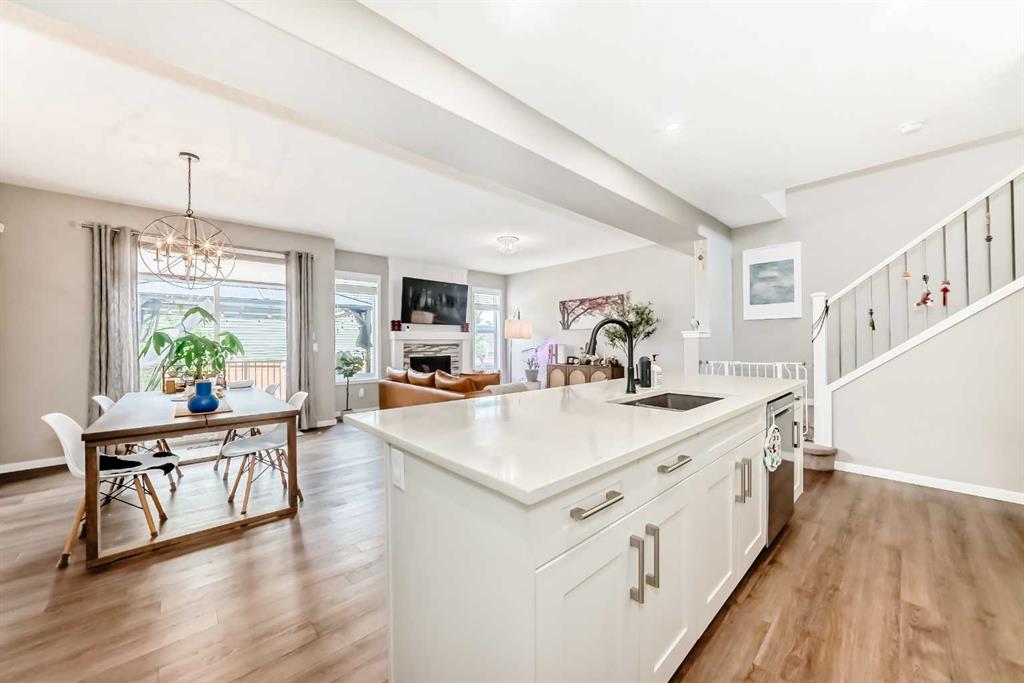 Picture of 72 Sage Bluff Way NW, Calgary Real Estate Listing