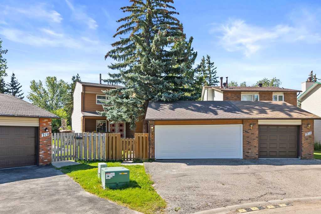 Picture of 215 Ranchview Court NW, Calgary Real Estate Listing