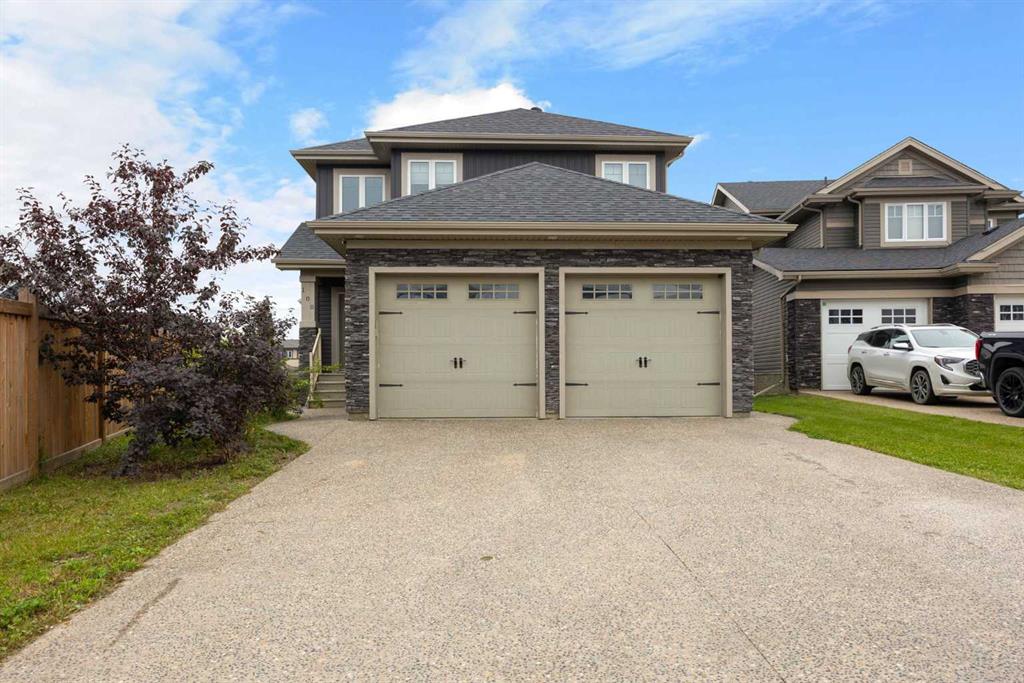 Picture of 100 HEIBERT Bay , Fort McMurray Real Estate Listing