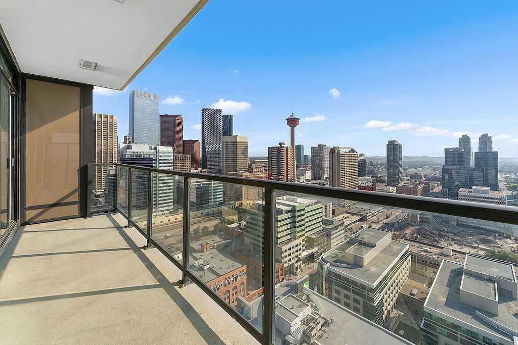 Picture of 2705, 310 12 Avenue SW, Calgary Real Estate Listing
