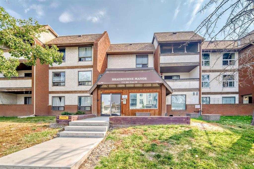 Picture of 306, 1712 38 Street SE, Calgary Real Estate Listing