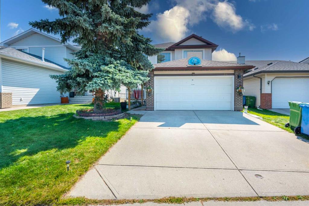 Picture of 58 Citadel Crest Circle NW, Calgary Real Estate Listing