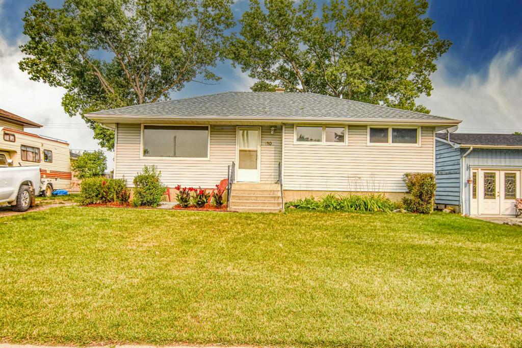 Picture of 110 4 Avenue , Rockyford Real Estate Listing