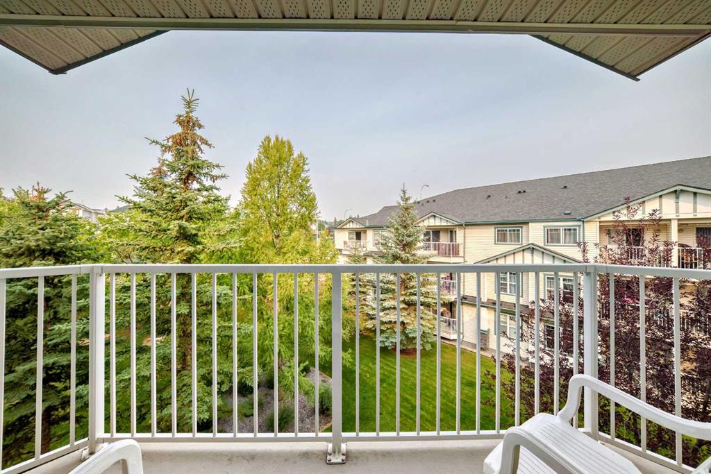 Picture of 304, 7 Somervale View SW, Calgary Real Estate Listing