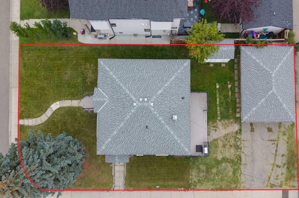 Picture of 2240 35 Street SW, Calgary Real Estate Listing