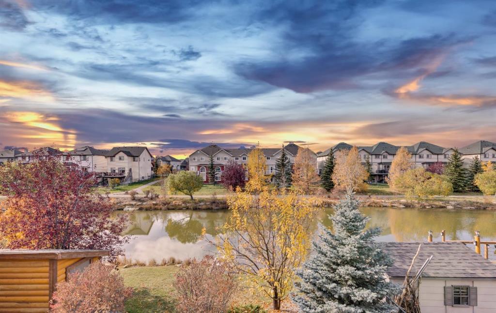 Picture of 943 Bayside Drive SW, Airdrie Real Estate Listing