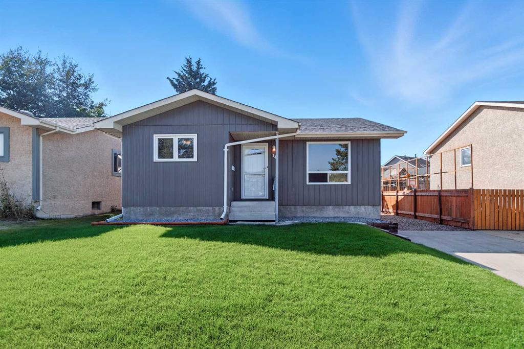 Picture of 14 Griffiths Avenue , Red Deer Real Estate Listing