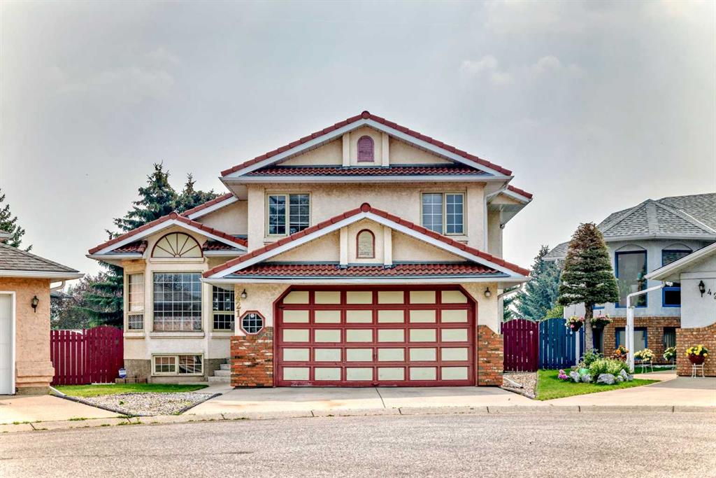Picture of 421 Applewood Place SE, Calgary Real Estate Listing