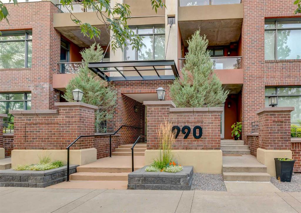 Picture of 628, 990 Centre Avenue NE, Calgary Real Estate Listing