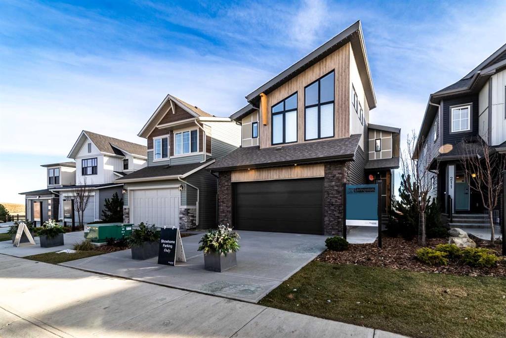 Picture of 207 Lucas Common NW, Calgary Real Estate Listing