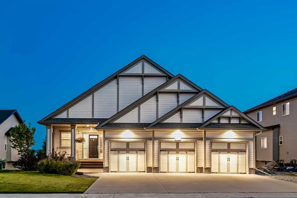 Picture of 231 Railway Close SE, Langdon Real Estate Listing