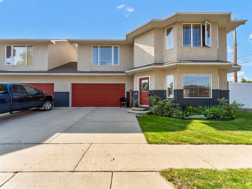 Picture of 1479 26 Street SE, Medicine Hat Real Estate Listing