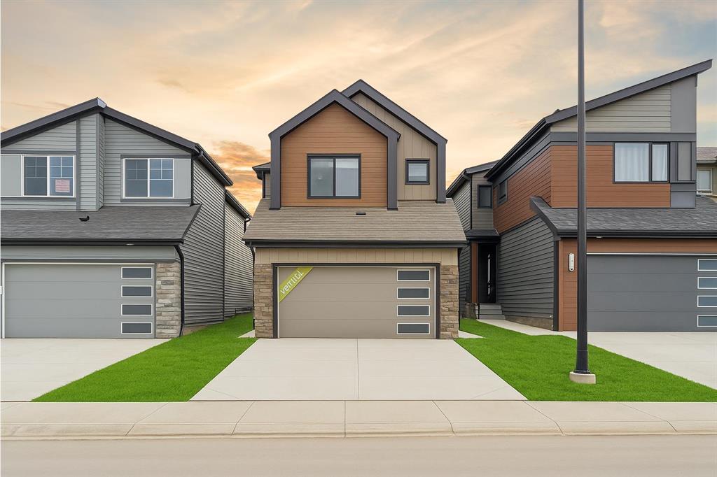 Picture of 10 Heartwood Villas SE, Calgary Real Estate Listing