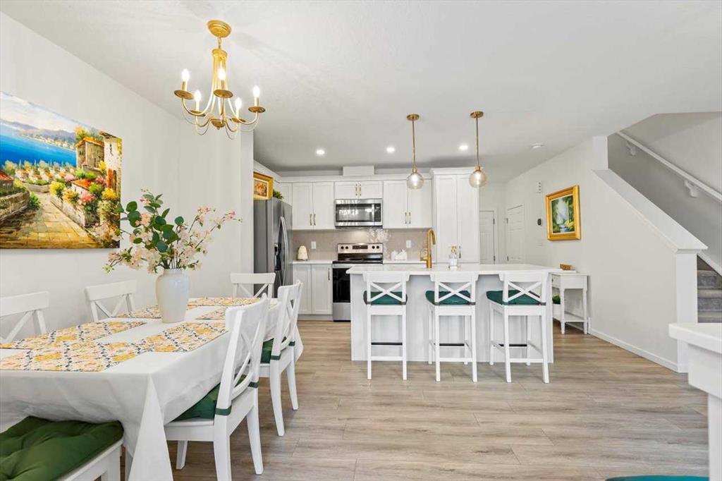 Picture of 602 Osborne Drive SW, Airdrie Real Estate Listing