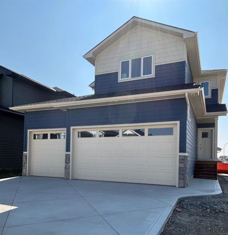 Picture of 723 Mandalay Link , Carstairs Real Estate Listing
