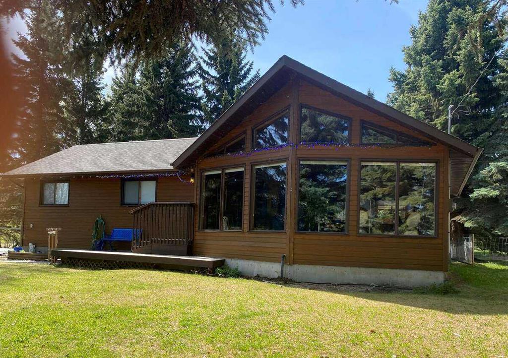 Picture of 34 Lakeshore Drive , Grandview Real Estate Listing