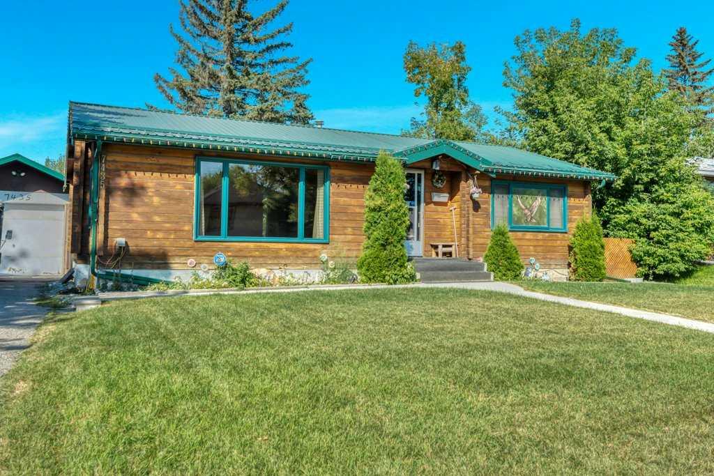 Picture of 7435 23 Street SE, Calgary Real Estate Listing