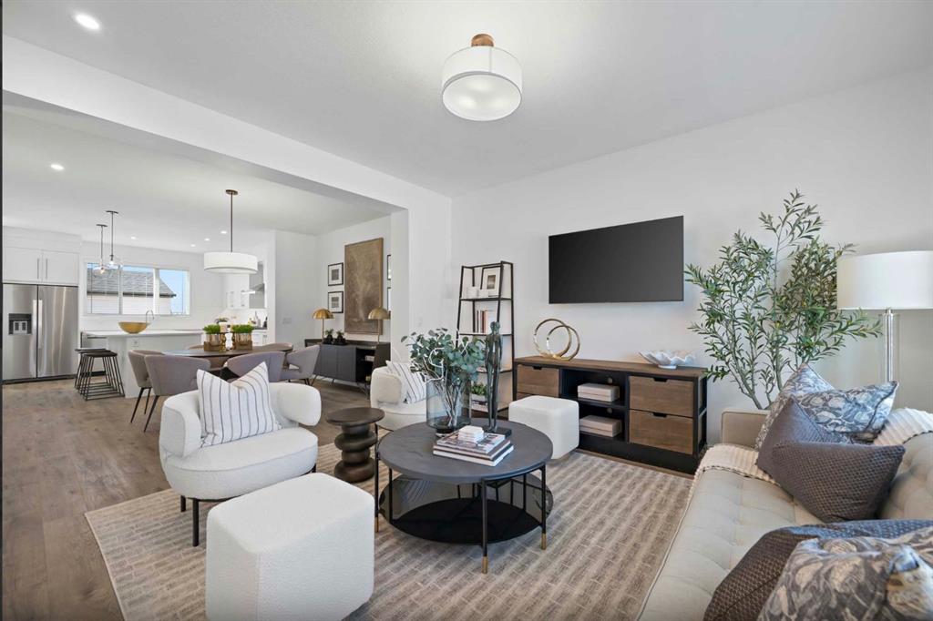 Picture of 41 Lewisburg Close NE, Calgary Real Estate Listing
