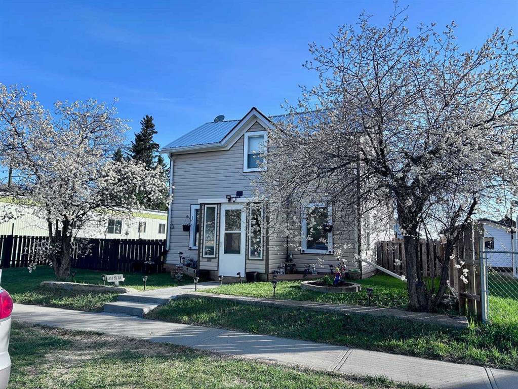 Picture of 4924 50 Avenue , Minburn Real Estate Listing