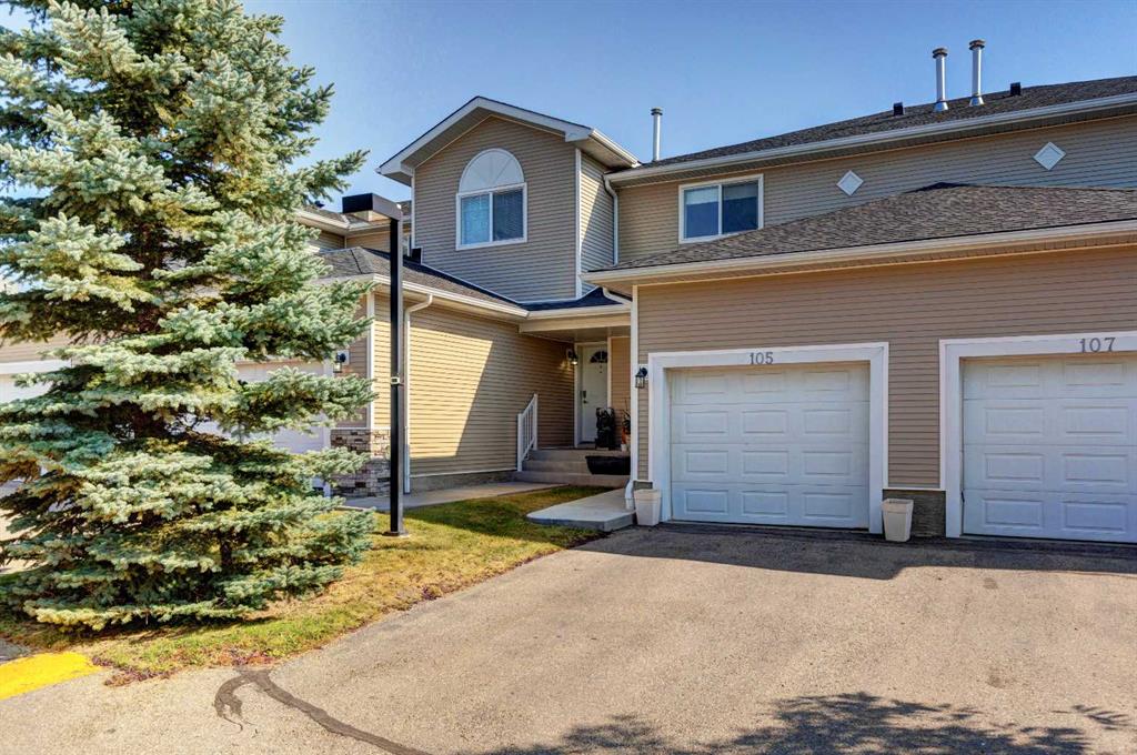 Picture of 105 Hillview Terrace , Strathmore Real Estate Listing