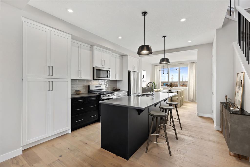Picture of 49 Sora Gate SE, Calgary Real Estate Listing