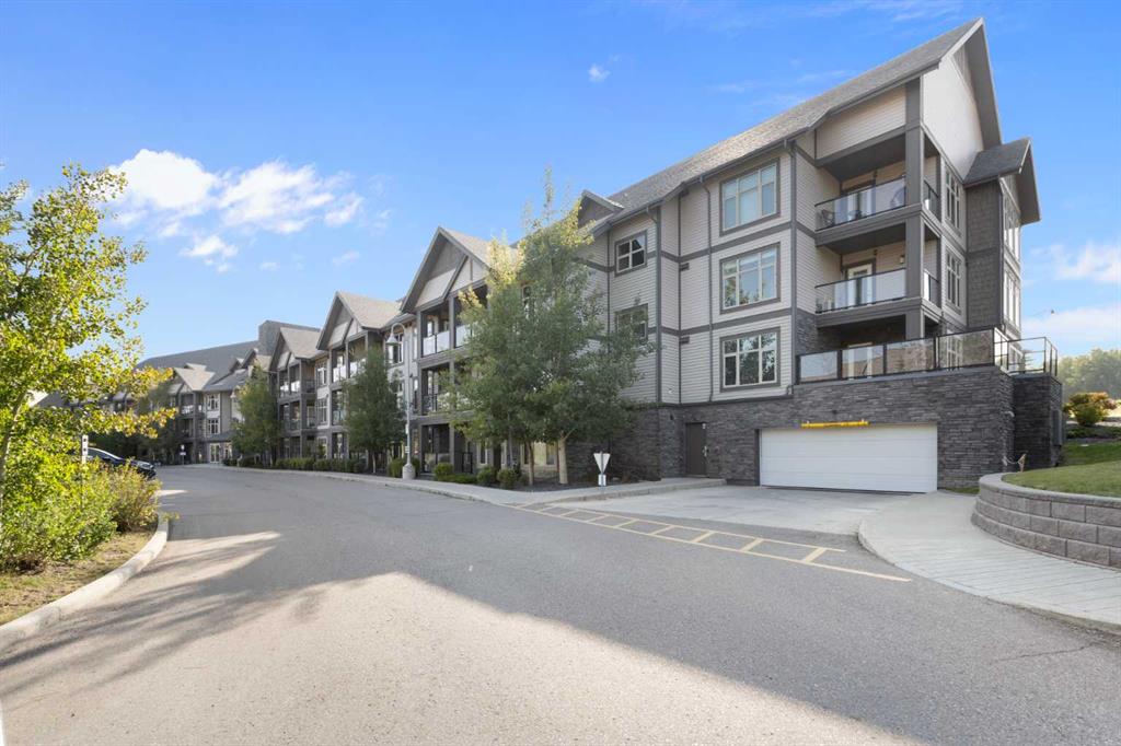 Picture of 227, 15 Aspenmont Heights SW, Calgary Real Estate Listing
