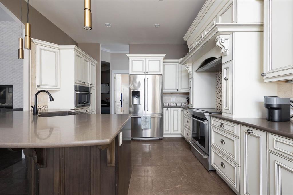 Picture of 127 Killdeer Place , Fort McMurray Real Estate Listing