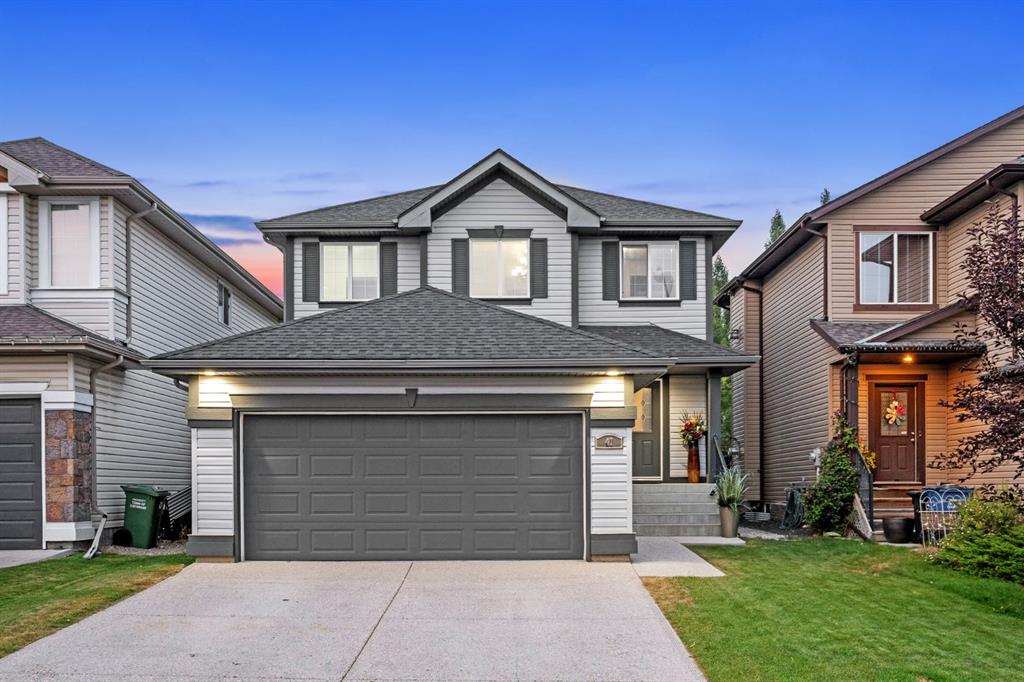 Picture of 47 Sunset Circle , Cochrane Real Estate Listing