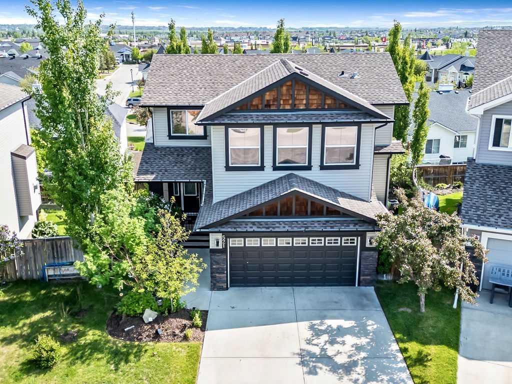 Picture of 521 Westmount Close , Okotoks Real Estate Listing