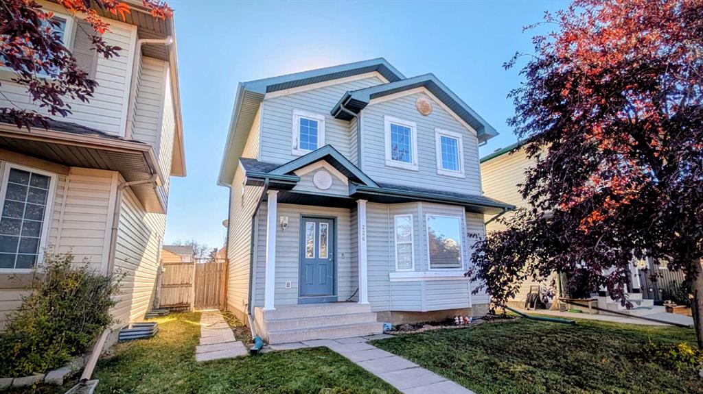 Picture of 226 Erin Circle SE, Calgary Real Estate Listing